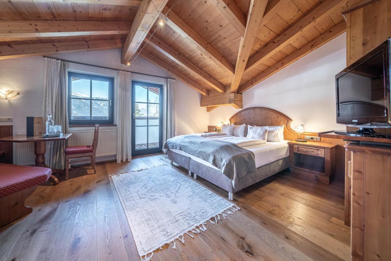 Stern Hotel 4*